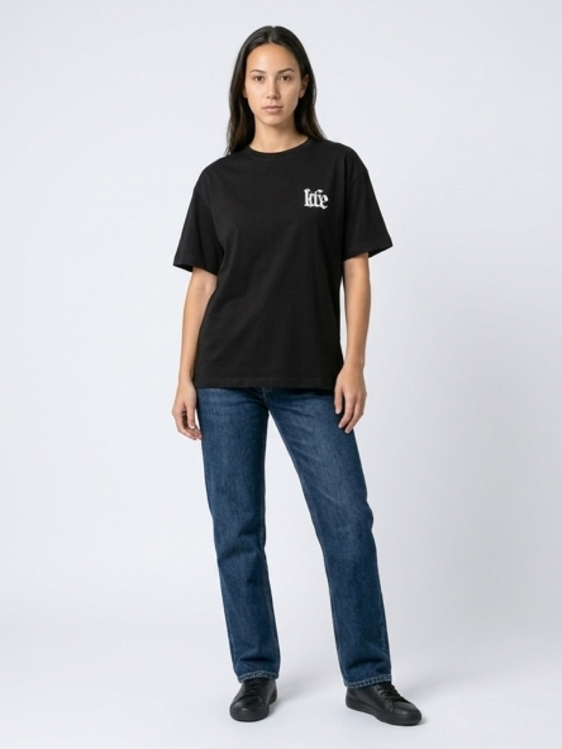 Basic Black T-Shirt – Casual Everyday Style